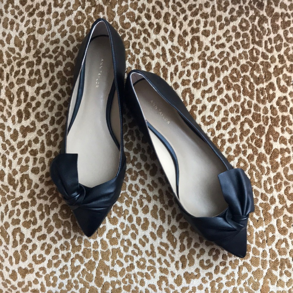 And Taylor Bow Flats black size 6 1/2